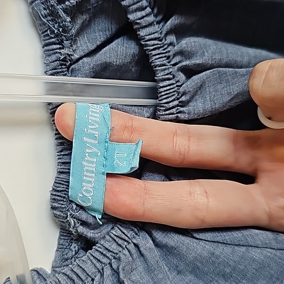 Embroidered Shirt With Flare Sleeves in Kids Size 2t EUC - Picture 2 of 6